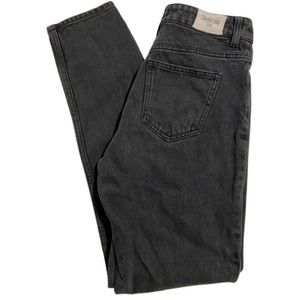 Zara Mom Jeans in Washed-out Black Colour